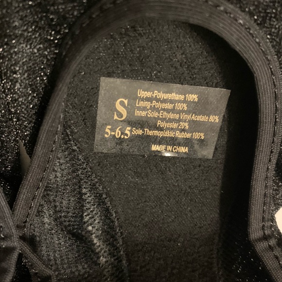 Fold Up Black and Gold Lurex Slipperss - Picture 9 of 13